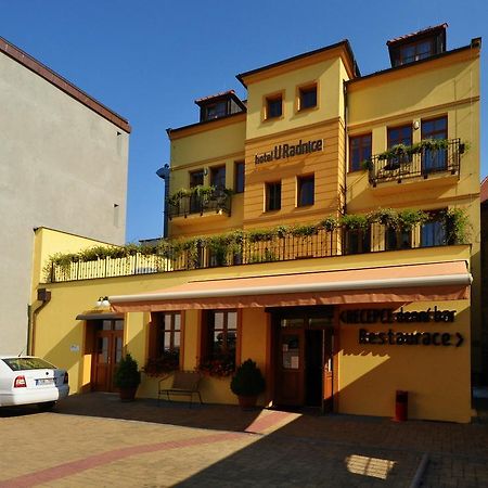 Hotel U Radnice Лоуни Екстер'єр фото